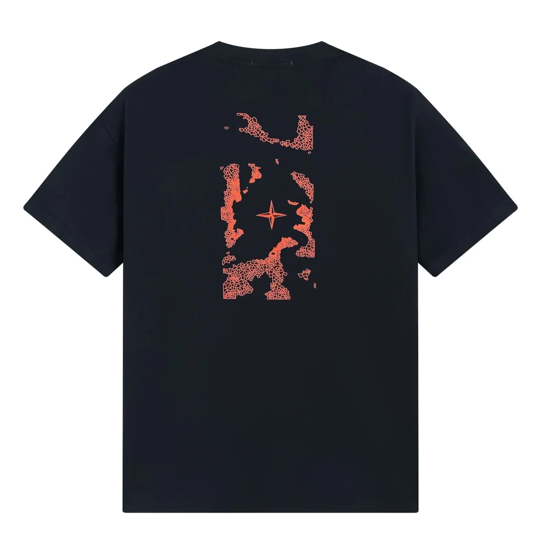 W660#P110💰 [Stone lsland/Stone Island summer blood red broken starry sky printed short-sleeved T-shirt] ⚠️[Original creation with high control of details] - Made of 230g combed cotton 32-count double yarn, soft and comfortable to the touch, sweat-absorbent and breathable. - Simple basic and versatile style, original single quality, the first choice for couples. - Made in a large factory, four needles and five threads on the shoulder, neatly arranged, high quality workmanship. - Same style for men and women. Very versatile, one piece for everyone, details are clearly visible. Color: Black White Size: M L